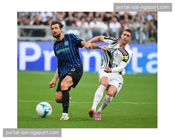 独家专访:国米后卫阿切尔比谈防守定位球心得——“沟通与预判比弹跳更重要”